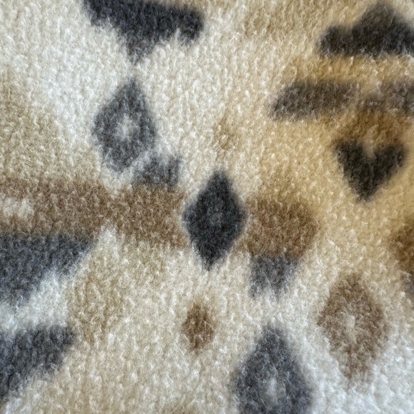 Women’s Columbia top. Size Large. - Picture 5 of 5